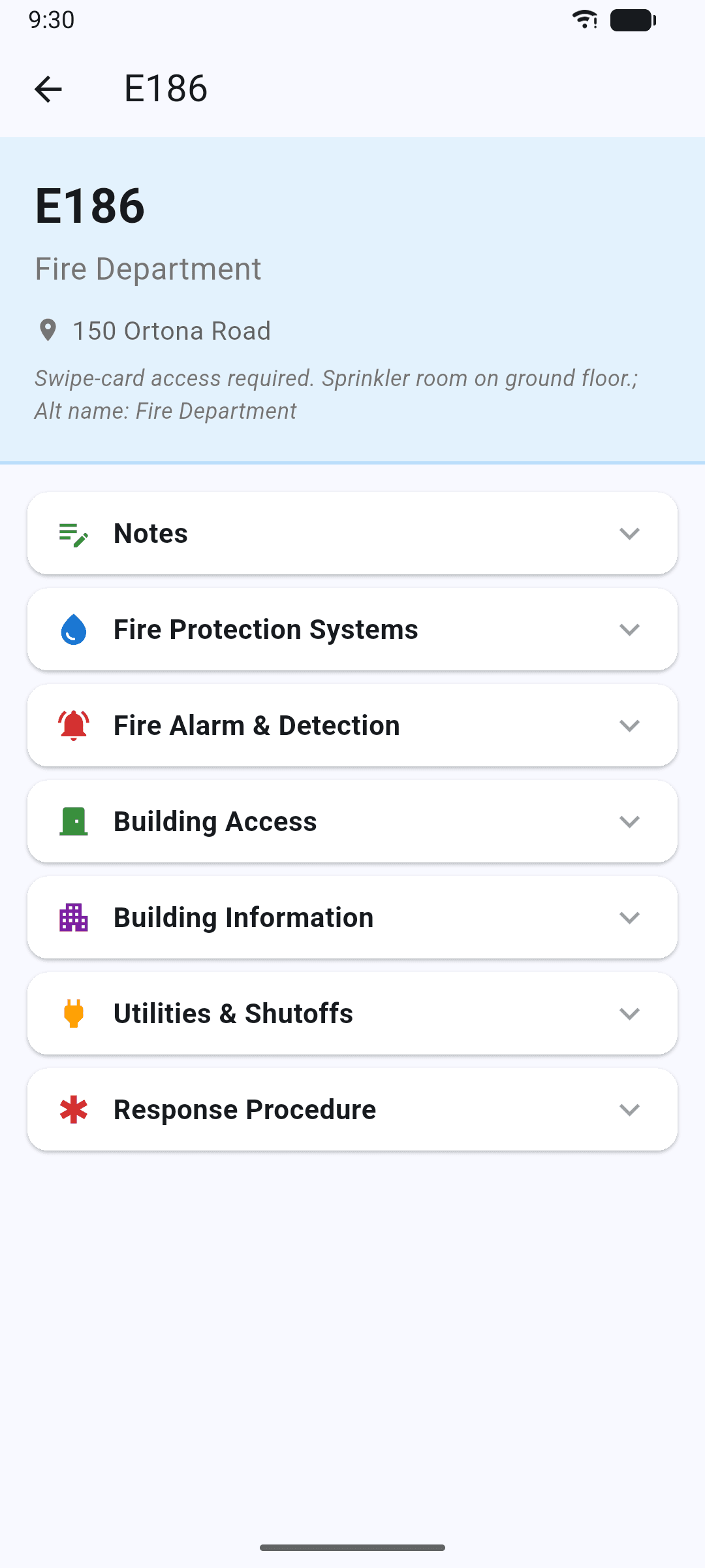 Building details on a phone, with sections for fire protection, access, utilities, and response information.